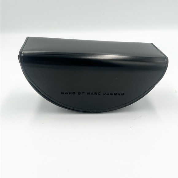 Marc By Marc Jacobs Accessories - Marc by Marc Jacobs Elegant Black Case